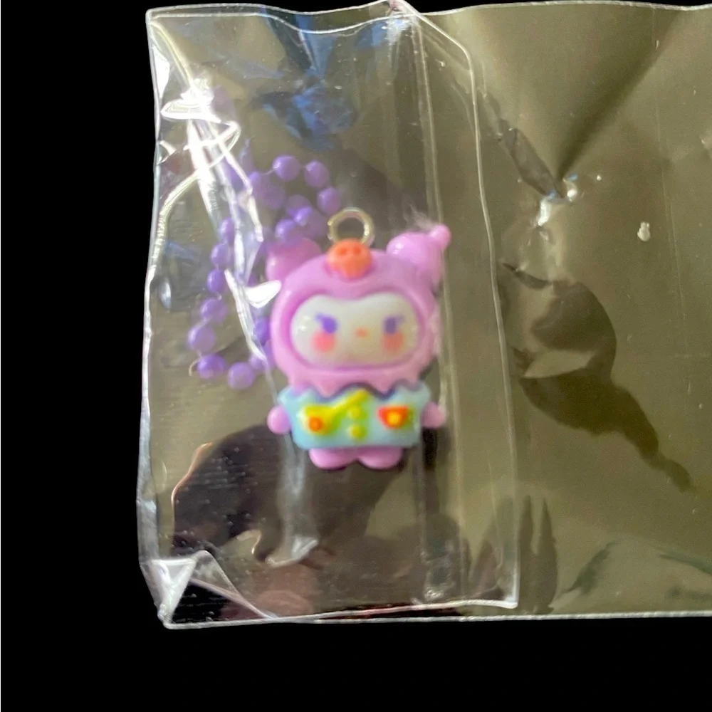 NWT-HELLO KITTY & FRIENDS BUNDLE